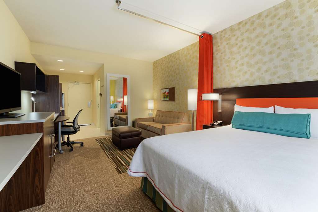 Hotel Home2 By Hilton Shenandoah 3*